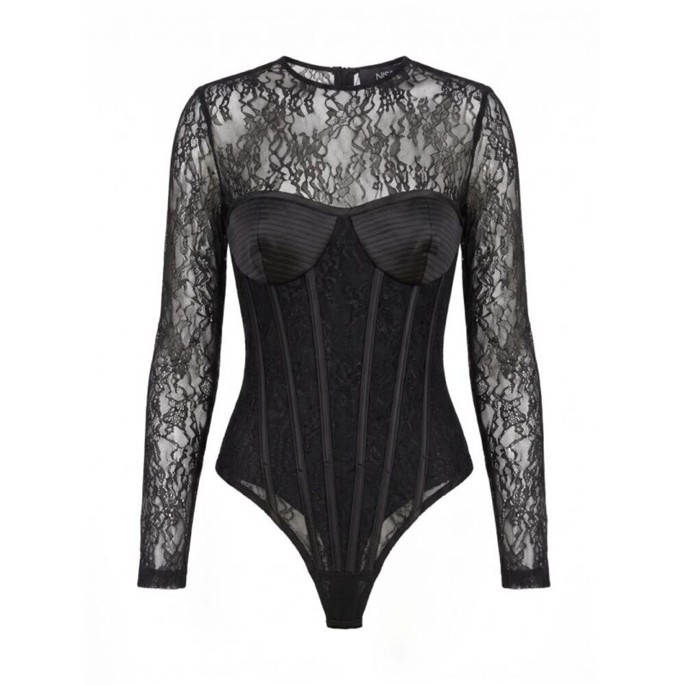 Nissa Women Body